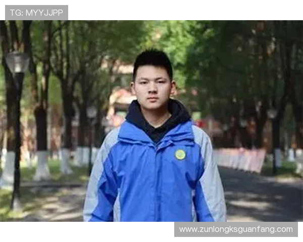 搏击人生的荣光与梦想,尊龙凯时带你探索人生的无限可能 搏击人生的荣光与梦想,尊龙凯时带你探索人生的无限可能